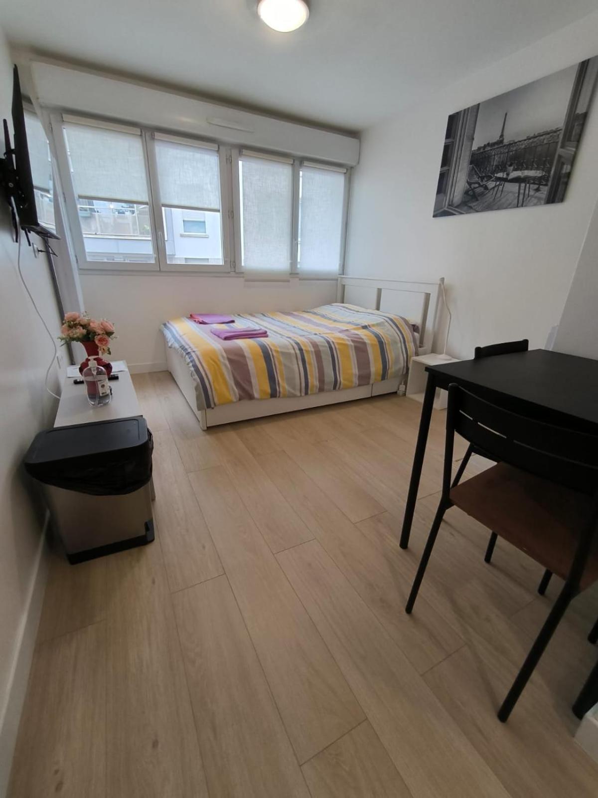 Studio Paris Sud A Cote Du Metro Appartement Villejuif Buitenkant foto
